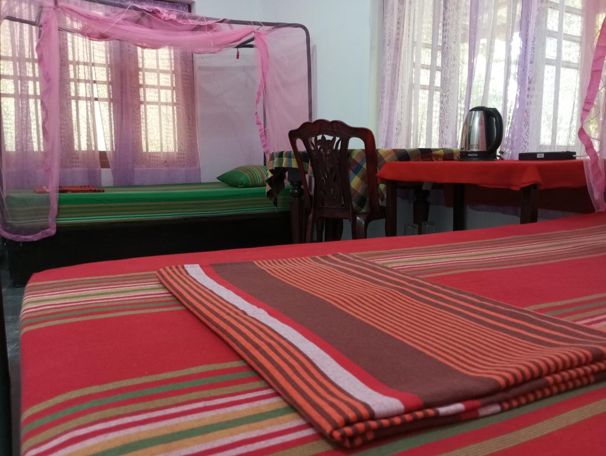 Dreams Garden Surf Lodge Midigama East Zimmer foto